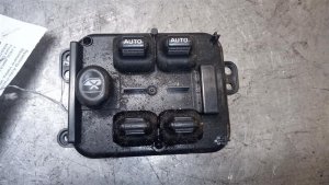 2002-2007 Jeep Liberty Door Lock Switch (Used OEM)