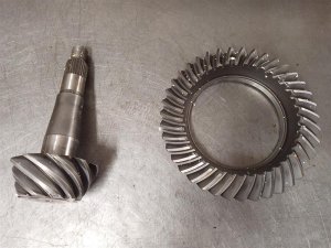 1998-2003 Dodge Durango 3.90 Ratio Rear Ring Gear and Pinion (Used OEM)