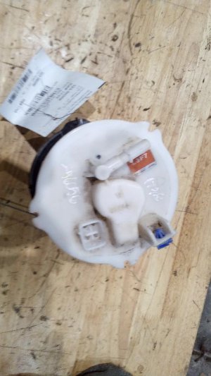 2003-2008 Mazda 6 Fuel Pump and Level Sending Unit Assembly (Used OEM)