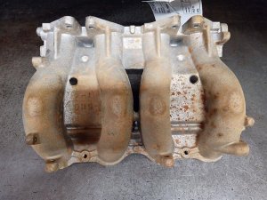 2000-2006 Nissan Sentra Lower Engine Intake Manifold (Used OEM)