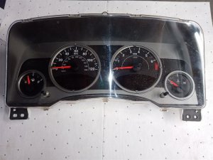2007 Jeep Compass Instrument Cluster (Used OEM)