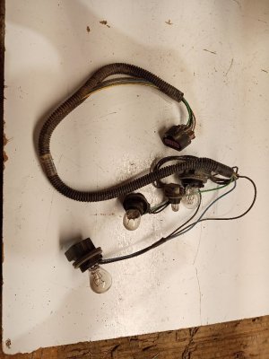 2007-2008 GMC Yukon Chassis Accessory Wiring Harness (Used OEM)