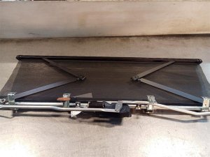 2003-2009 Mercedes-Benz E500 Black Retractable Rear Window Sun Shade (Used OEM)