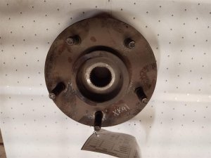 1999-2000 Ford Expedition Front Hub Assembly with 12mm Lugs (Used OEM)