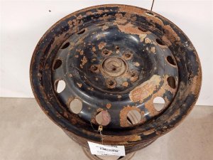 2004-2010 Toyota Sienna 16x6.5 Steel Wheel (Used OEM)