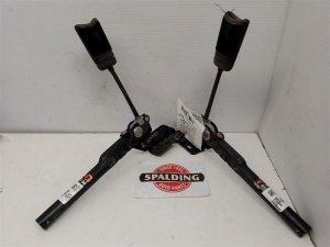 2020-2024 GMC Sierra 2500 Silver Seat Belt Assembly - Front (Used OEM)