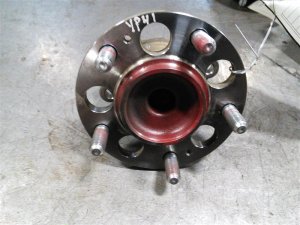 2014-2019 Kia Soul Hub Assembly - Rear (Used OEM)