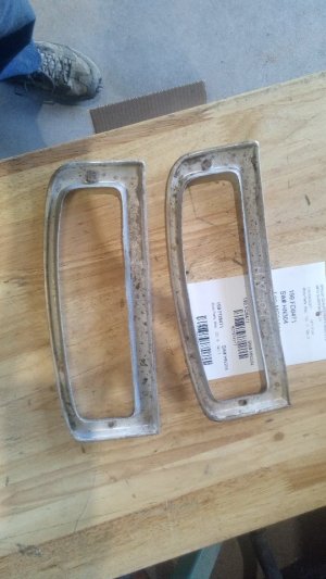 1967-1972 Ford F-250 Chrome Chrome Tail Light Trim Bezels (Used OEM)