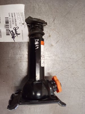 2000-2006 GMC Yukon Scissor Jack (Used OEM)