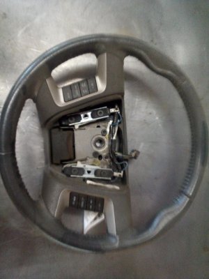 2010-2012 Ford Fusion Gray Steering Wheel (Used OEM)