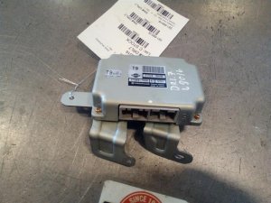 2005-2006 Nissan Murano Body Control Module (Used OEM)