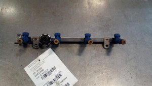 2009-2010 Kia Rondo Fuel Injector (Used OEM)
