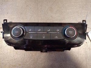 2018 Nissan Altima Manual Temperature Control Module (Used OEM)