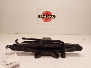 2013-2016 Hyundai Santa Fe Scissor Jack with Tools (Used OEM)