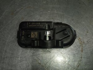 2015-2018 Jeep Cherokee Suspension Yaw Sensor (Used OEM)