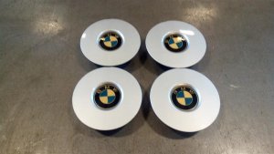 1994-1995 BMW 540i Wheel Cap (Used OEM)