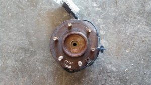 2010-2011 Ford F-150 Hub Assembly (Used OEM)