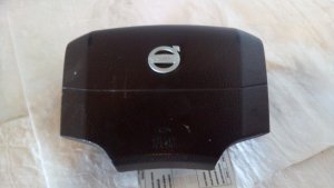  Volvo VNL Tan Steering Wheel Air Bag (Used OEM)
