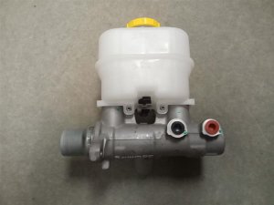 2014 Ford F-150 Brake Master Cylinder (Used OEM)