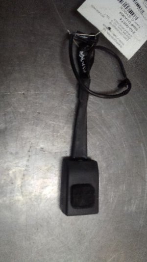 2010-2017 GMC Terrain Black Seat Belt Buckle - Front, Right (Passenger) (Used OEM)