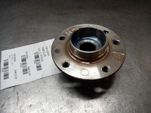 2016-2023 Fiat 500X Front or Rear Bolt-On Hub Assembly (Used OEM)