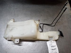 2000-2005 GMC Yukon Washer Fluid Reservoir with Rear Wiper (Used OEM)