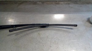2000-2006 BMW X5 Windshield Wiper Arm - Left (Driver) (Used OEM)