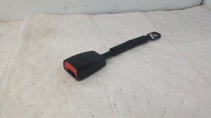  Volvo VNL Seat Belt Buckle - Front, Right (Passenger) (Used OEM)
