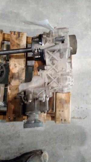 2001-2005 Pontiac Aztek Transfer Case Assembly (Used OEM)