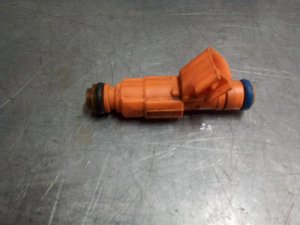2000-2004 Mercury Grand Marquis Fuel Injector (Used OEM)