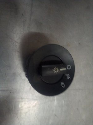 2011-2013 Ford Fiesta Seat Switch (Used OEM)