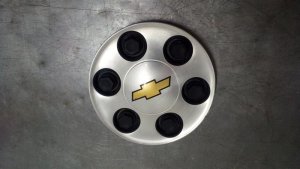2007-2014 Chevrolet Tahoe Alloy Wheel Center Cap (Used OEM)