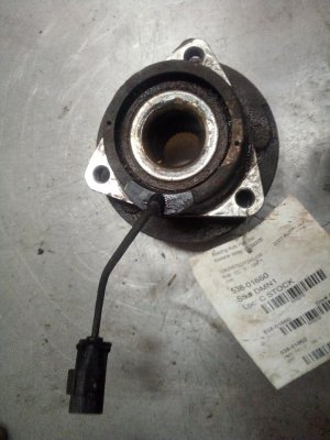 2008-2010 Chevrolet Cobalt Hub Assembly (Used OEM)