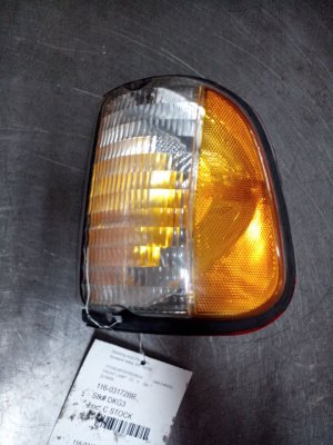 1992-2000 Ford E-150 Econoline Parking and Turn Signal Light Assembly - Right (Passenger) (Used OEM)