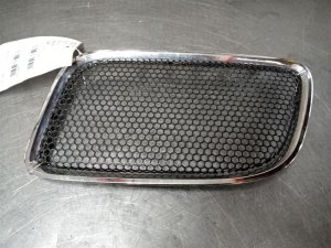 OEM Black Upper Grille for 2006-2009 General Motors & Pontiac • TORRENT, Torrent - Left (Driver)