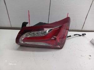 2016-2025 Chevrolet Malibu Quarter Mounted Taillight Assembly - Right (Passenger) (Used OEM)