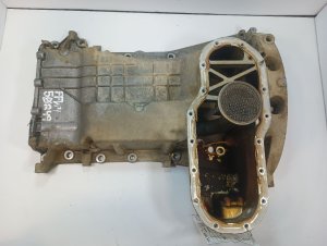 2008-2021 Toyota Land Cruiser Upper Engine Oil Pan (Used OEM)