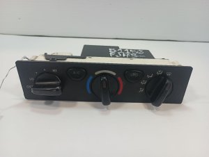 2001-2004 Toyota Tacoma Temperature Control Module (Used OEM)