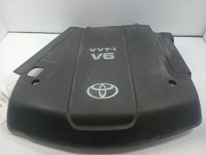 2005-2015 Toyota Tacoma Black Engine Cover (Used OEM)