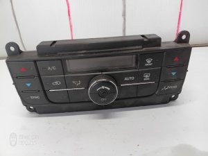 2011-2013 Jeep Grand Cherokee Temperature Control Module (Used OEM)