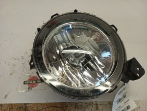 2018-2026 Jeep Wrangler Halogen Headlight Assembly - Right (Passenger) (Used OEM)