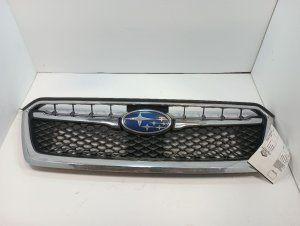 2015-2016 Subaru Impreza Black Chrome and Black Textured Grille Assembly (Used OEM)