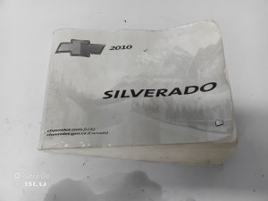 2010 GMC Sierra 2500 HD Owners Manual (Used OEM)