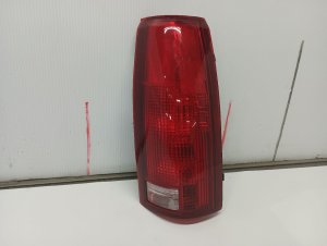 1995-2000 Chevrolet Tahoe Fleetside Tail Light - Right (Passenger) (Used OEM)