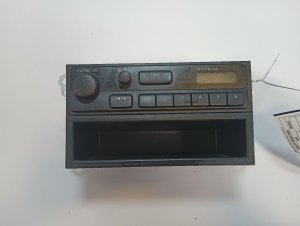 1995-1997 Toyota T100 Audio System (Used OEM)
