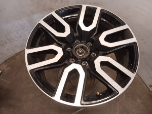 2021-2026 GMC Yukon Black 12-Spoke Machined Black Alloy Wheel (Used OEM)
