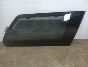 2011-2020 Toyota Sienna Privacy Tinted Quarter Glass - Right (Passenger) (Used OEM)