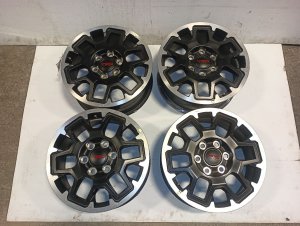 2024-2026 Toyota Tacoma Black 18x7.5 TRD Matte Finish Alloy Wheel (Used OEM)