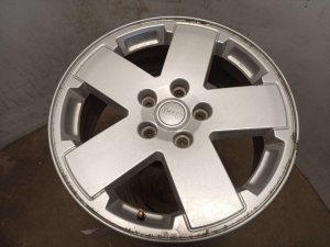 2007-2018 Jeep Wrangler 18x7.5 5-Spoke Bright Hyper Alloy Wheel (Used OEM)