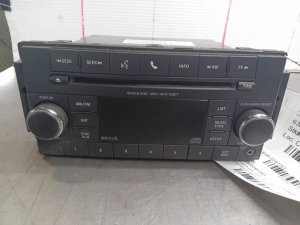 2012-2017 Jeep Wrangler Audio System (Used OEM)